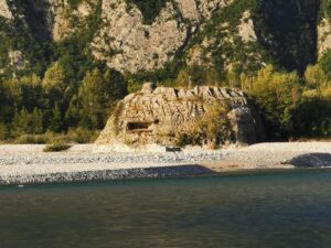 lo squalo, il bunker nel tagliamento