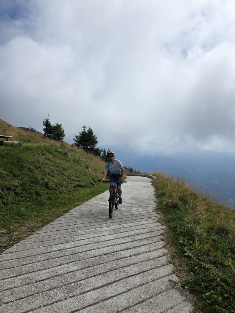 Alessio durante l'ascesa alla Stentaria